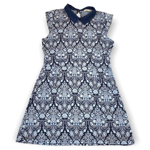 Oasis Dresses & Skirts - Oasis floral mini dress